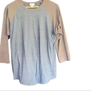 LulaRoe heathered blue and gray baseball cut EUC